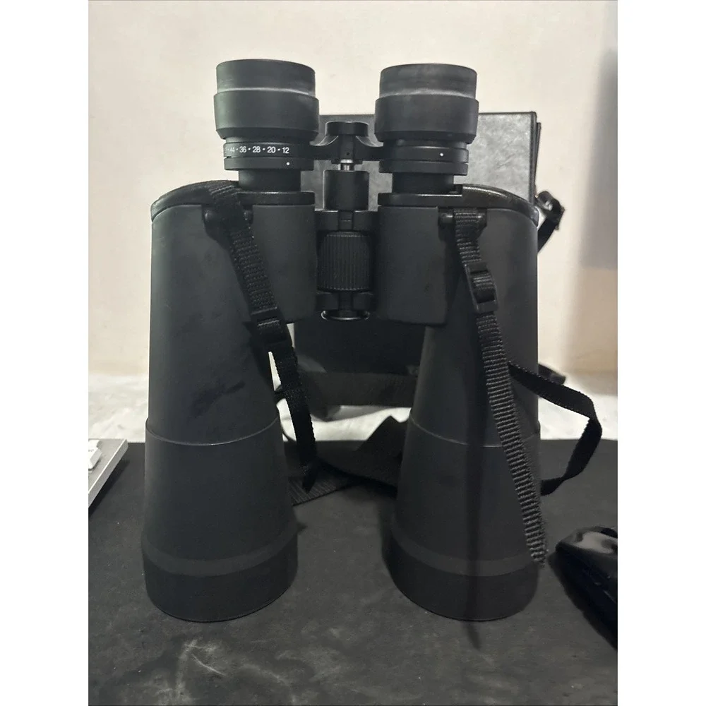 Tasco Binoculars 12x-60x70mm Zoom Black Good 124RB-1 Fully Coated with Case
